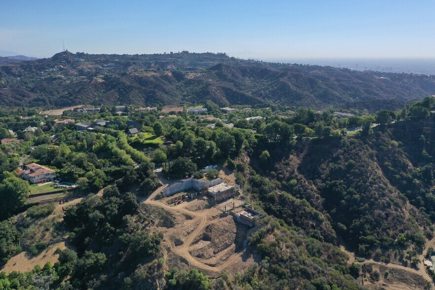 More Photos Of 2451 Summitridge Dr, Beverly Hills Land For Sale
