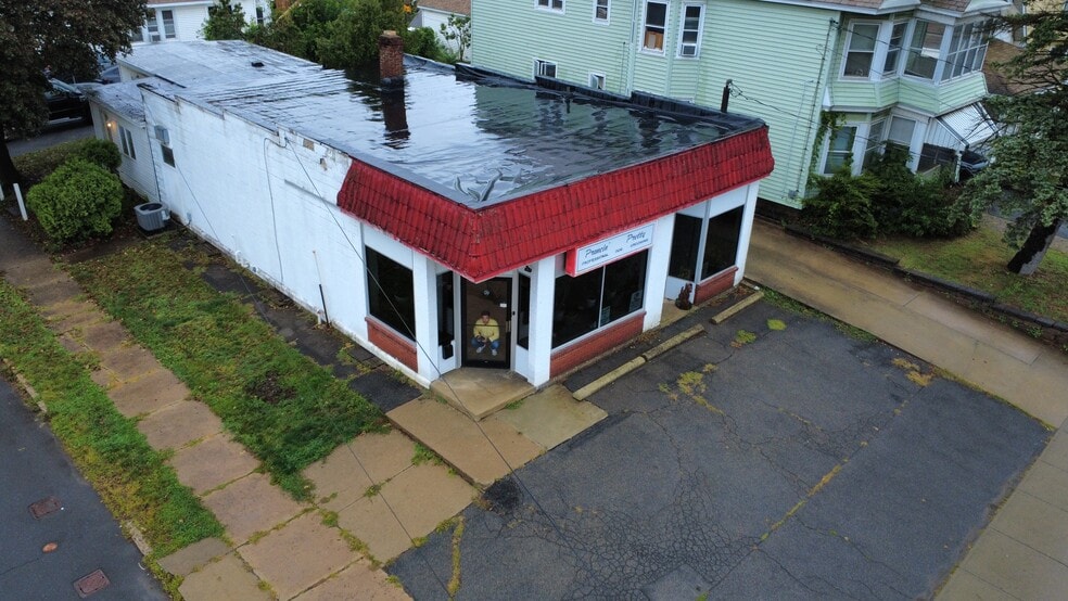 More Photos Of 325 Altamont ave, Schenectady General Retail For Sale