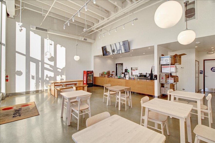 More Photos Of 110 S Fairfax Ave, Los Angeles Office For Lease