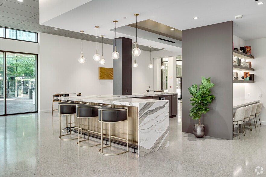 More Photos Of 1751 Pinnacle Dr, McLean Office For Lease