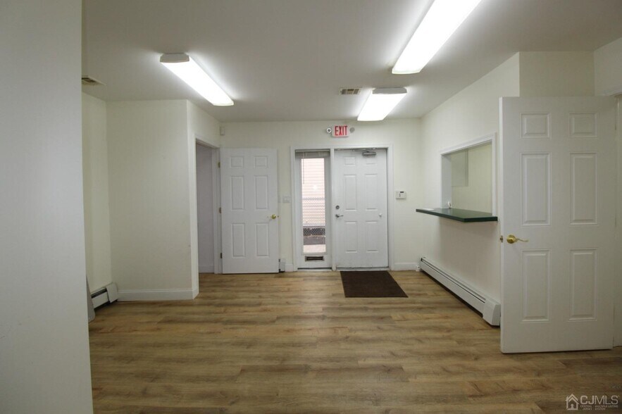 More Photos Of 637 Georges Rd, New Brunswick Medical For Sale