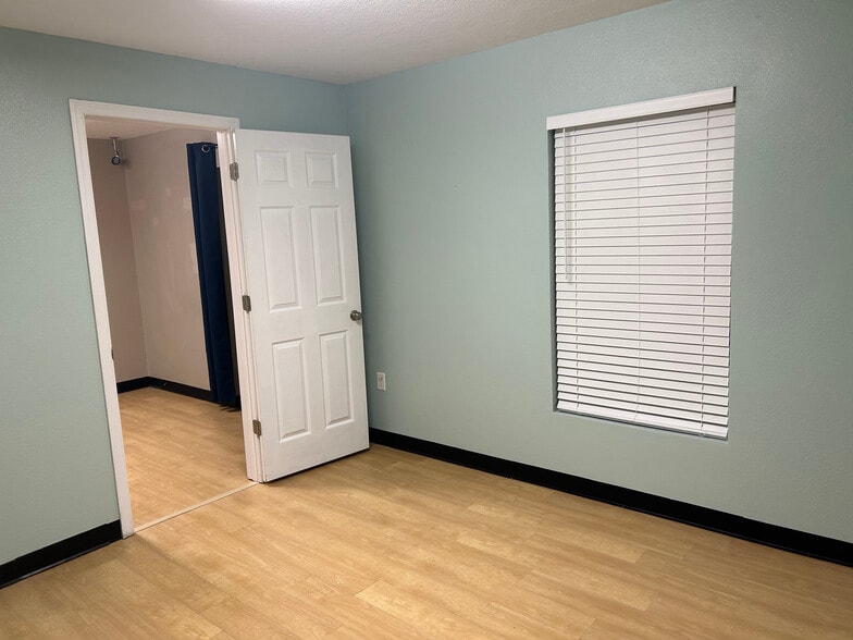 More Photos Of 3869 Nova Rd, Port Orange Office For Lease