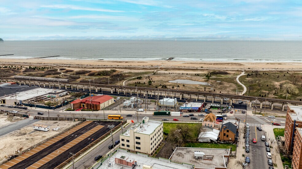 More Photos Of 311 Beach 53rd St, Far Rockaway Apartments For Sale
