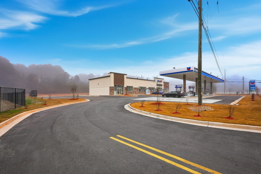 More Photos Of 1001 Pleasant Hill NW rd, Conyers General Retail For Lease