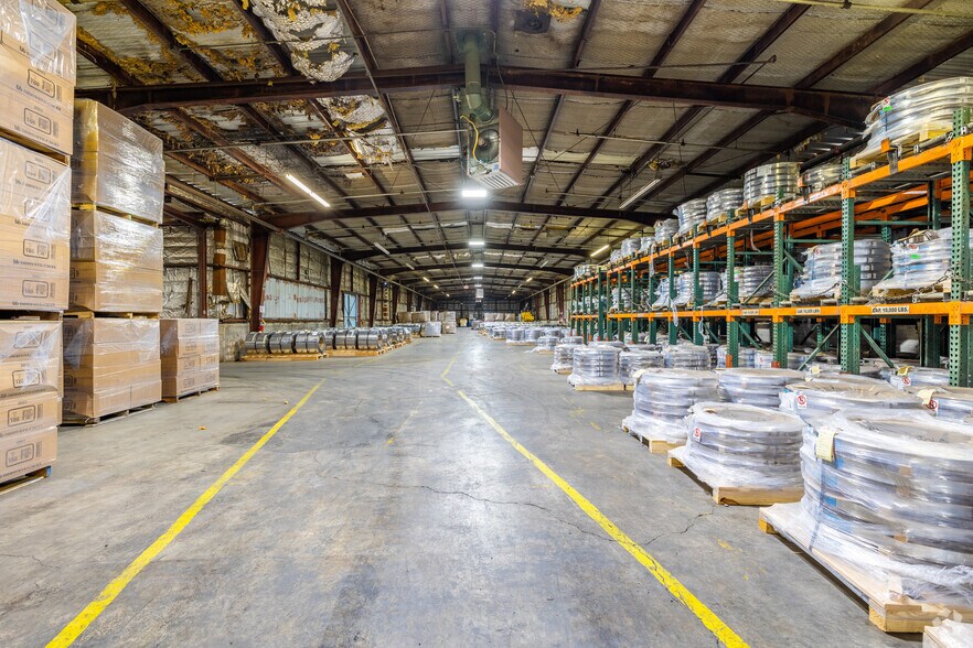 More Photos Of 630 George St, Marshfield Warehouse For Sale