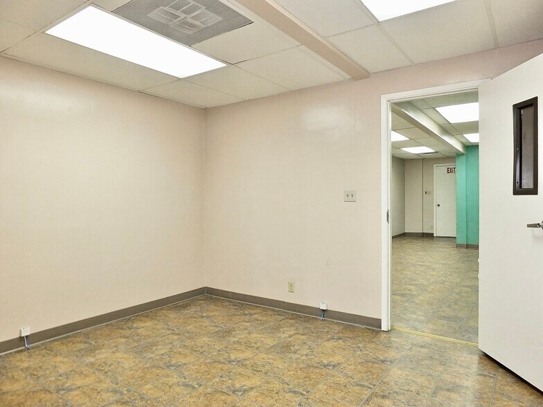 More Photos Of 830 Atlantic Ave, Long Beach Medical For Sale