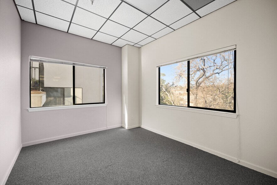 More Photos Of 5955 Capistrano Ave, Atascadero Office For Lease