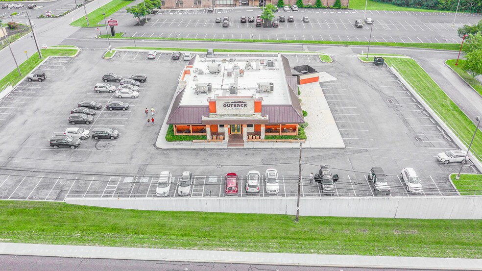 More Photos Of 3527 Union Deposit Rd, Harrisburg Restaurant For Sale
