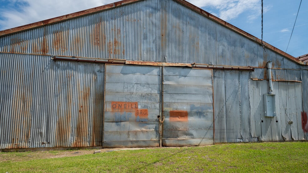 More Photos Of 134 Castleberry st, Pelham Warehouse For Sale