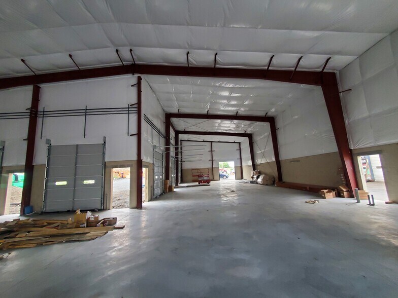 More Photos Of 1207 E 12th St, Wilmington Industrial For Lease