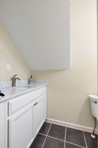 More Photos Of 1300 Delaware Ave, Wilmington Office For Lease