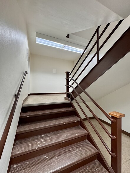 More Photos Of 208 S Johnson St, Macomb Schools For Sale