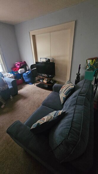 More Photos Of 79 Wessington Ave, Garfield Apartments For Sale