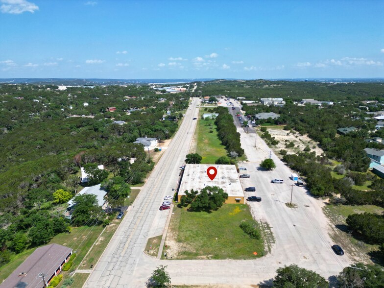 More Photos Of 20811 Dawn Dr, Lago Vista Office For Sale