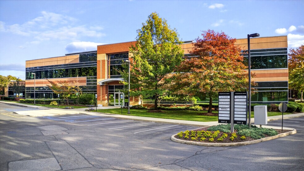 More Photos Of 6 Technology Dr, Setauket Unknown For Lease