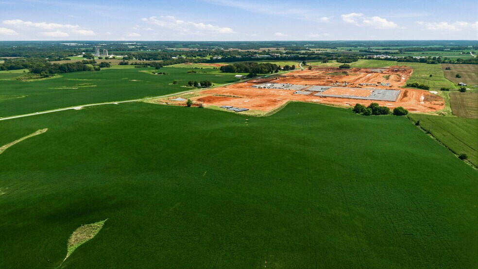 More Photos Of 4395 Witt rd, Franklin Manufacturing For Sale