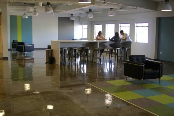 More Photos Of 706 W Ben White Blvd, Austin Office For Lease