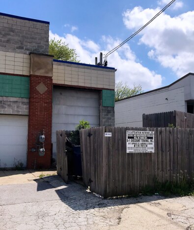 More Photos Of 1216-1218 N Lake St, Aurora Storefront Retail Office For Lease