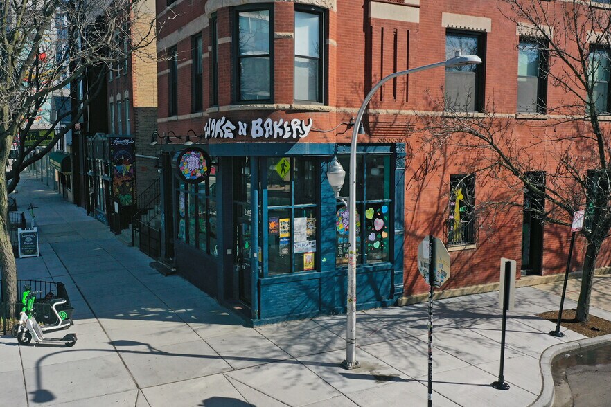 More Photos Of 1659 W Division St, Chicago Storefront Retail Residential For Sale