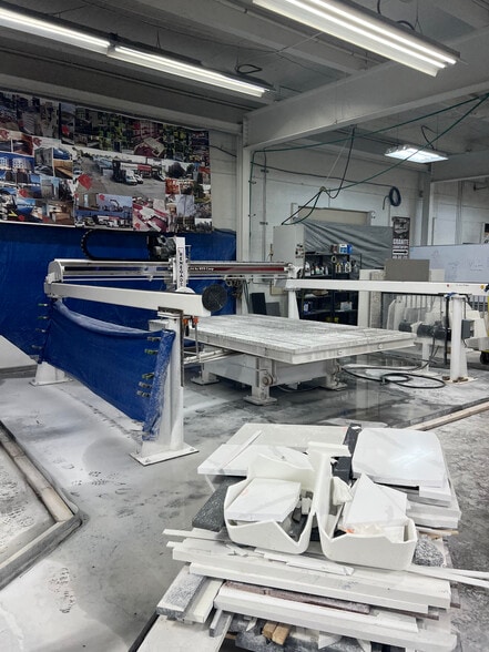 More Photos Of 5400 Brookpark Rd, Cleveland Manufacturing For Lease
