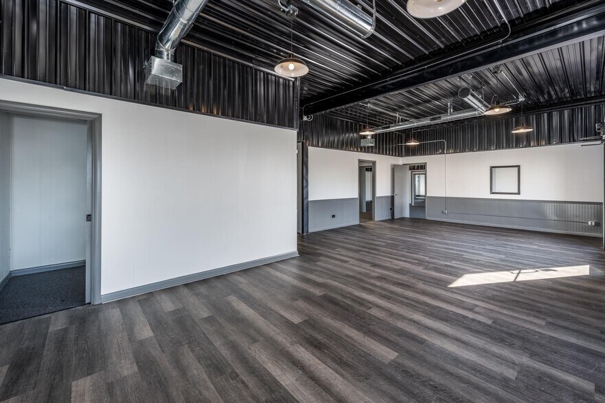 More Photos Of 110 E A St, Newton Freestanding For Lease