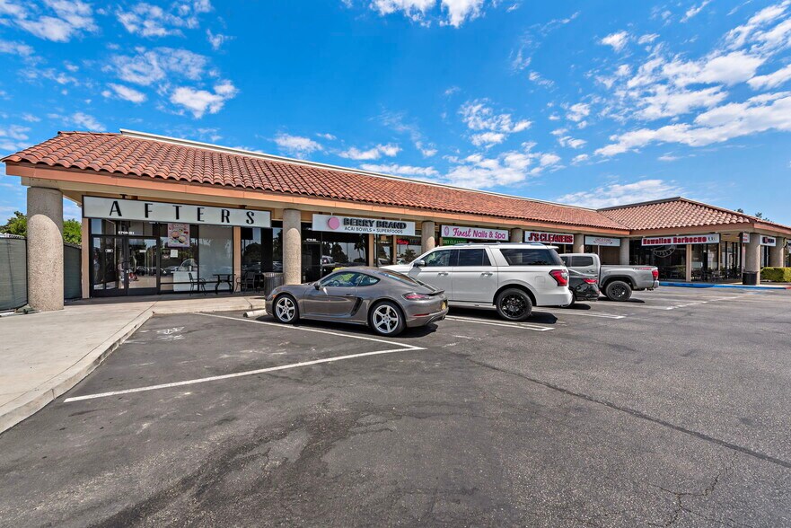 More Photos Of 5735-5767 E Pacific Coast Hwy, Long Beach Unknown For Lease