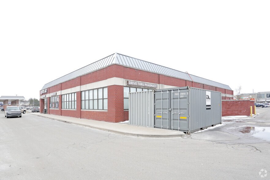 More Photos Of 6970 N Rochester Rd, Rochester Hills Freestanding For Lease