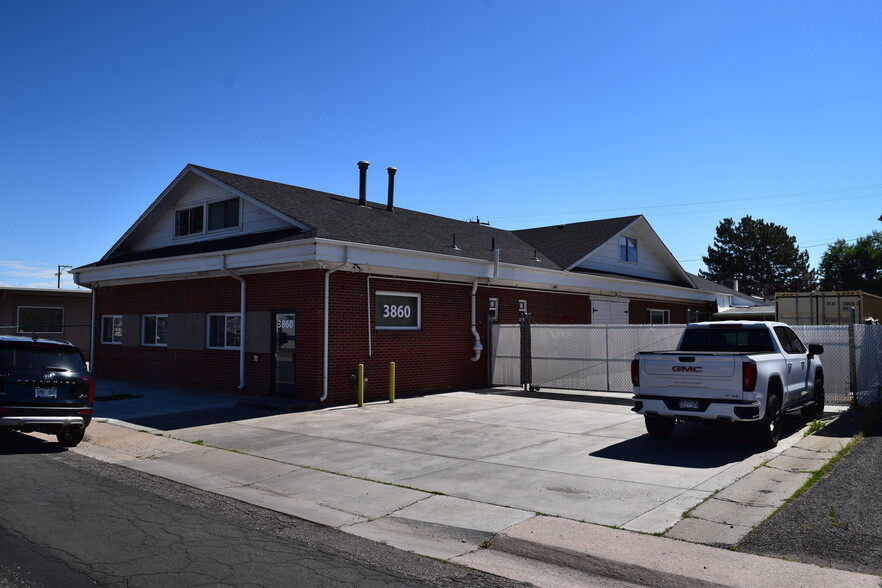 Primary Photo Of 3860 S Jason St, Englewood Research And Development For Sale