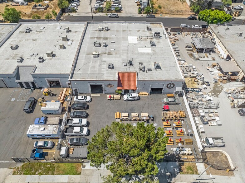 More Photos Of 425 Park Ave, San Fernando Warehouse For Sale