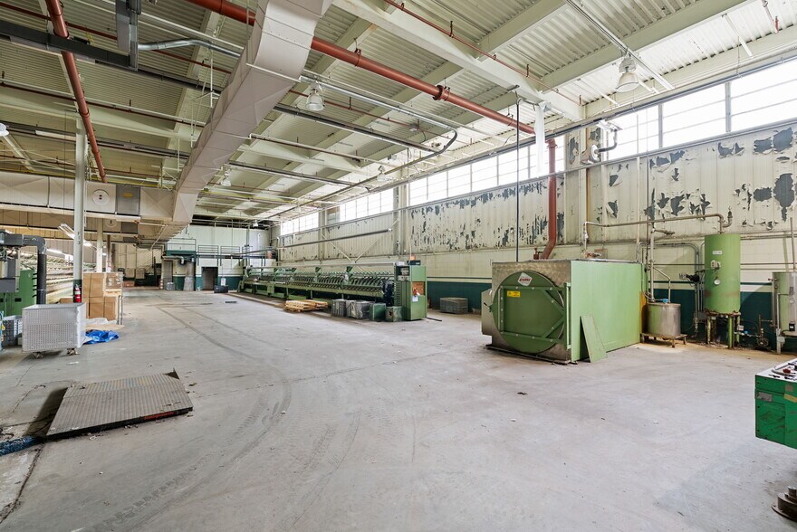 More Photos Of 29 West St, Stafford Springs Warehouse For Sale