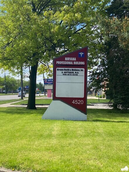 More Photos Of 4520 Oberlin Ave, Lorain Medical For Lease