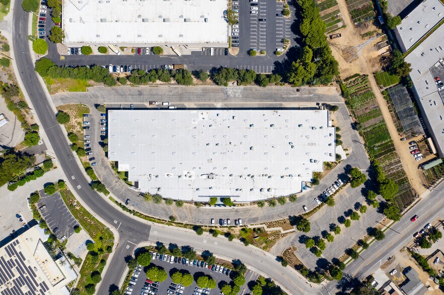 More Photos Of 13120 Telfair Ave, Sylmar Warehouse For Lease