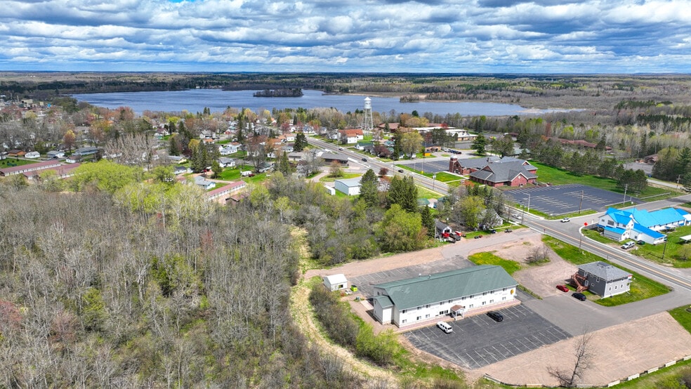 More Photos Of 726 S Lake Ave, Phillips Hotel For Sale
