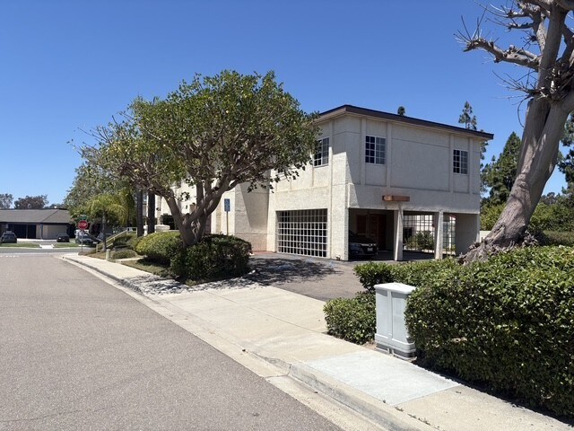 More Photos Of 10850 Baroque Ln, San Diego Medical For Lease