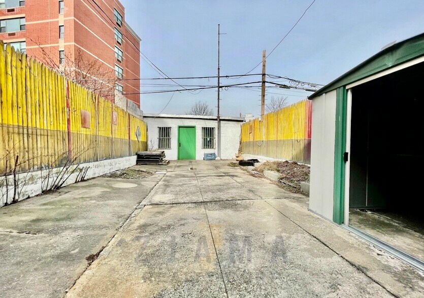 More Photos Of 1267 DeKalb Ave, Brooklyn Multifamily For Sale