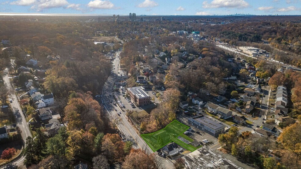 More Photos Of 873 N Broadway, White Plains Restaurant For Sale
