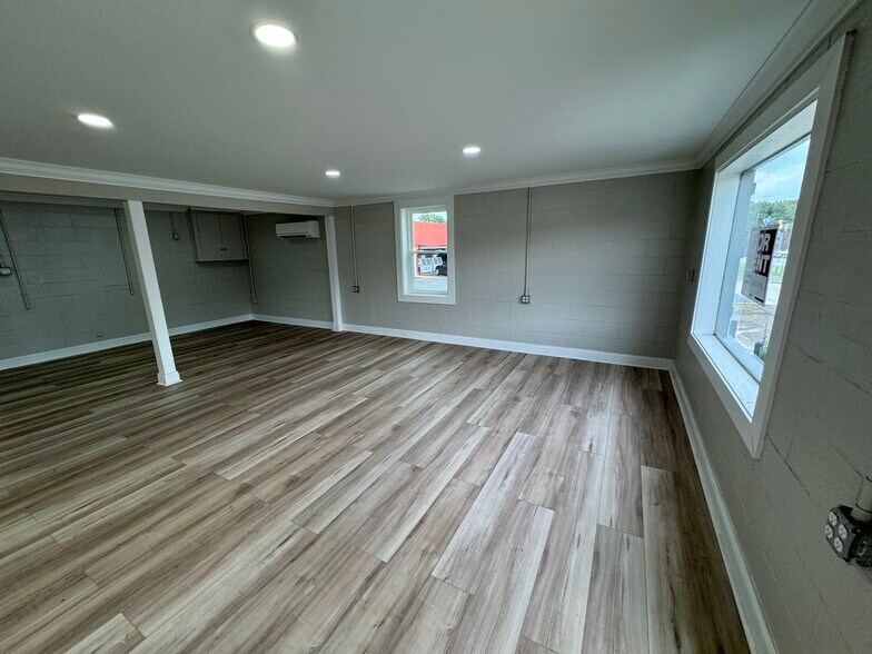 More Photos Of 7911 NC Highway 68 N, Stokesdale Storefront Retail Office For Lease