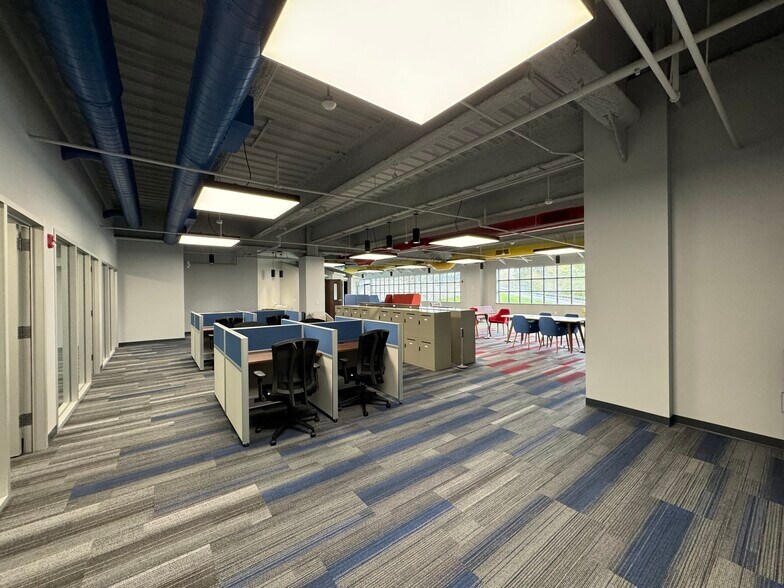 More Photos Of 150 Corporate Center Dr, Camp Hill Unknown For Lease