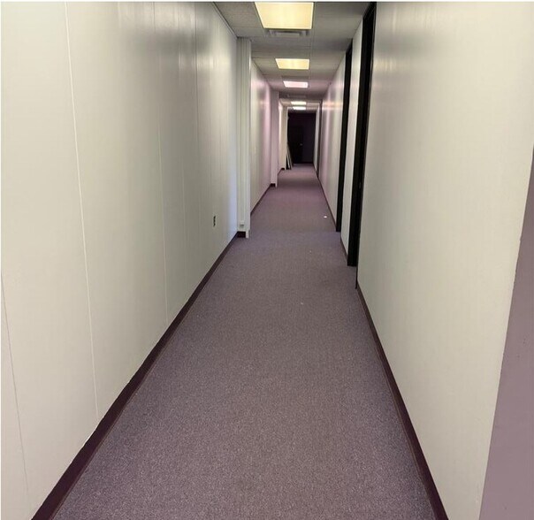 More Photos Of 4488 W Bristol Rd, Flint Medical For Sale