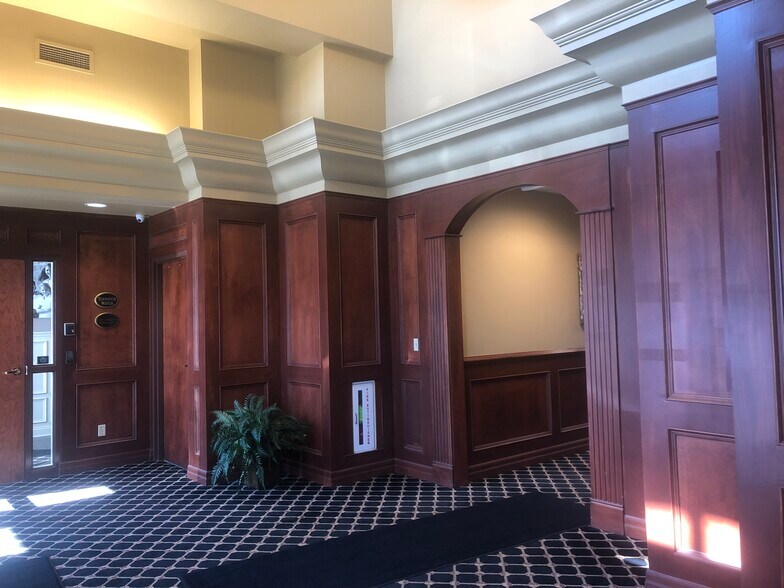 More Photos Of 8610 Transit Rd, East Amherst Medical For Lease