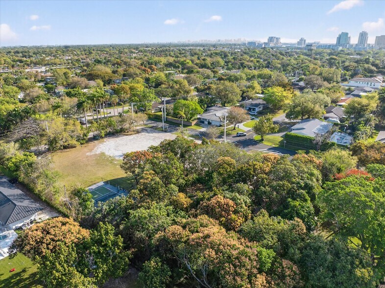 More Photos Of 9202 84th ave, Miami Land For Sale