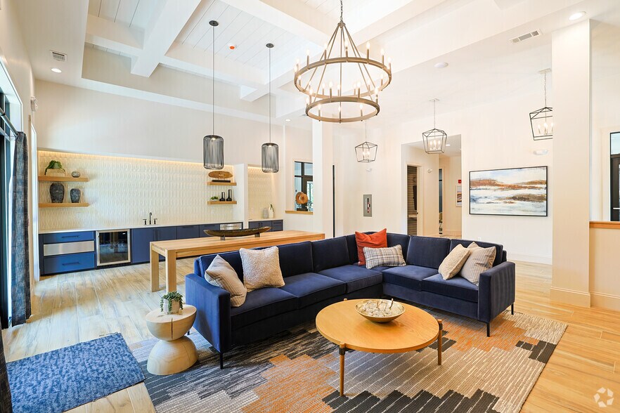 More Photos Of 90 Shrewsbury St, Boylston Apartments For Lease