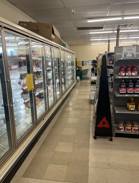 More Photos Of 91 Hulbert St, Minoa Storefront For Sale