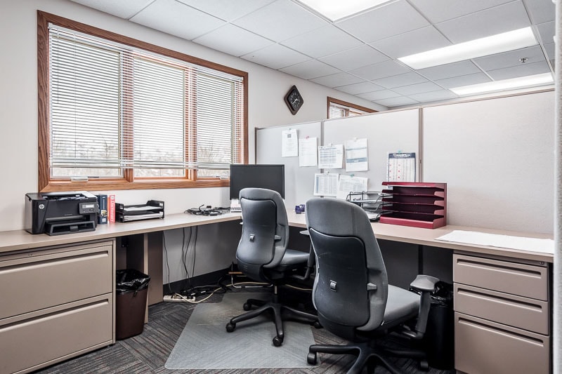 More Photos Of 139 Harrison Ave, Rockford Warehouse For Sale