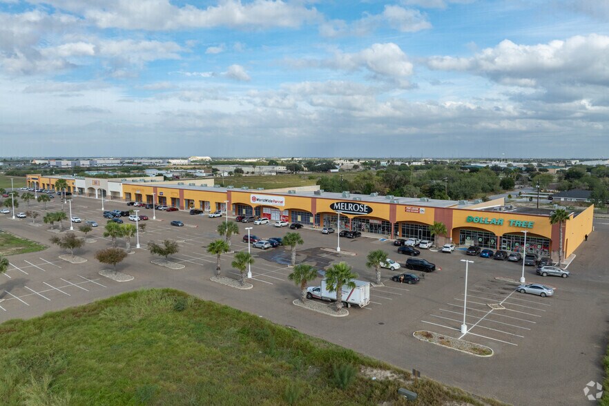 More Photos Of 701 N International Blvd, Hidalgo General Retail For Sale