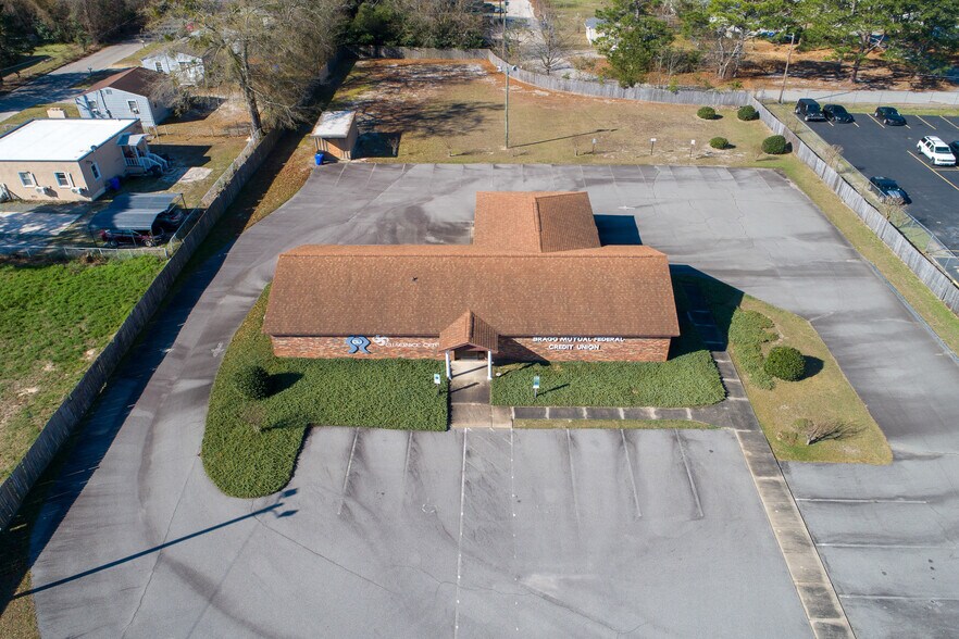 More Photos Of 219 N Main St, Spring Lake Bank For Sale