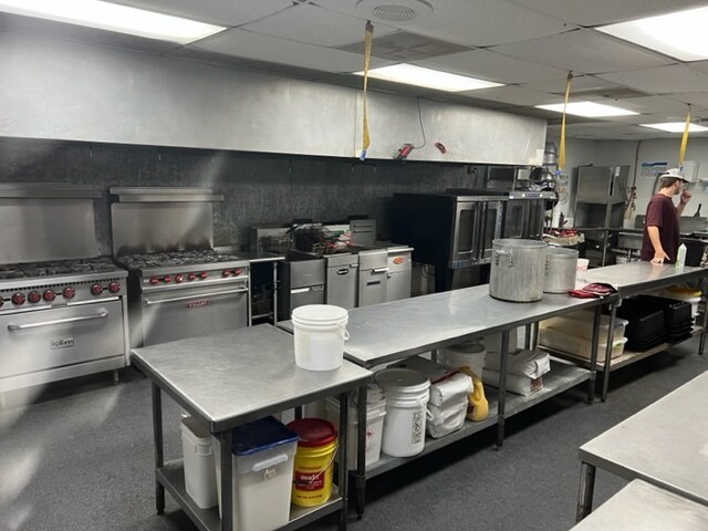 More Photos Of 1686 GOLDEN ISLE W, Baxley Restaurant For Sale