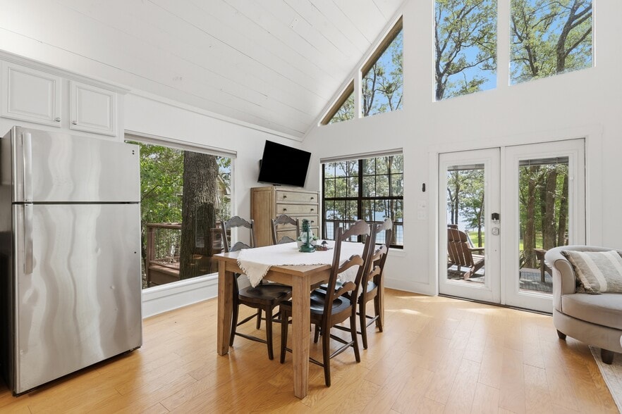 More Photos Of 104 Barker Creek Dr, Scroggins Specialty For Sale