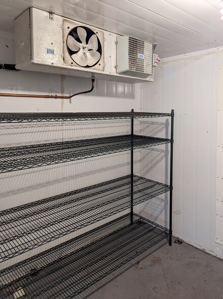 More Photos Of 1114 Pender St E, Vancouver Food Processing For Sale