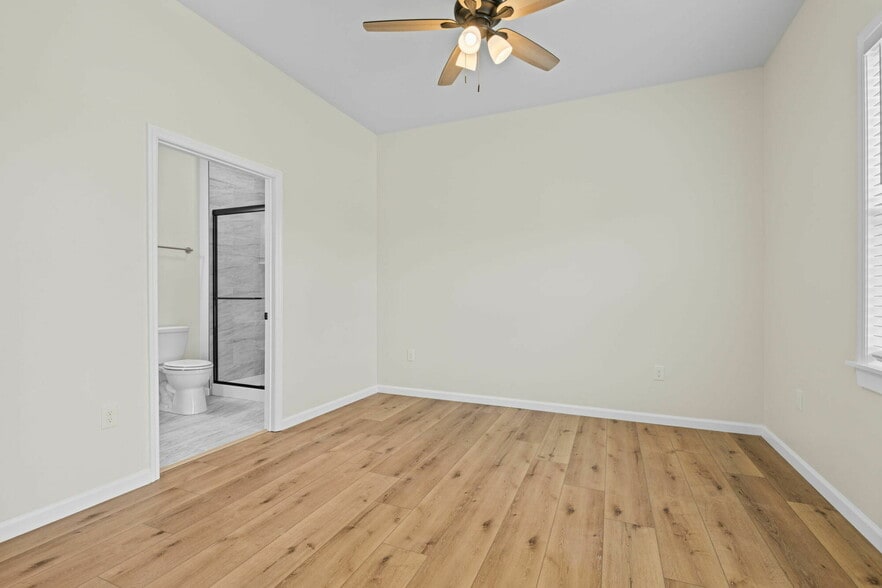 More Photos Of 1763 Strawberry Meadows Way, Knoxville Apartments For Sale